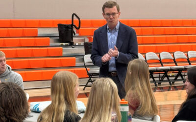 REP. Johnson Visiting With Canistota Students