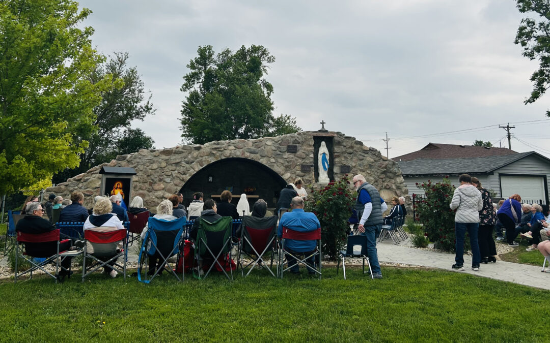 Catholic Daughters mark 75 years with pilgrimage to Salem grotto